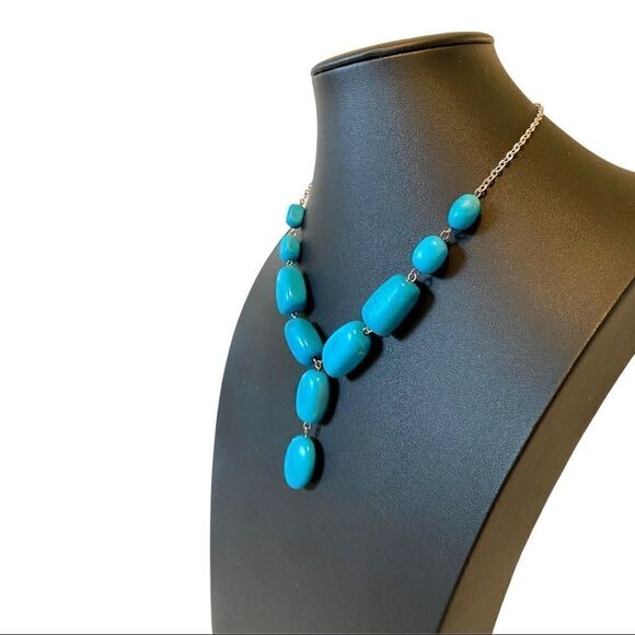 Beautiful Faux Turquoise Colored Lariat Necklace. - Picture 3 of 5